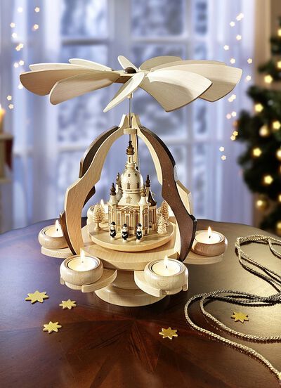 Dresden Frauenkirche som en bordspyramid 