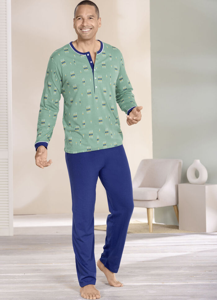 Pyjamas med l&aring;ng knappsl&aring; och &ouml;ppna kanter 