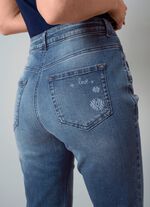 Jeans i 5-fickmodell 