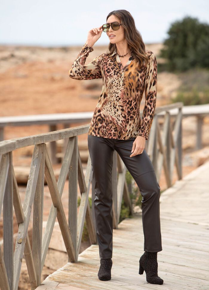 Polotr&ouml;ja med kort knappsl&aring; BRUN-BEIGE-ROS&Eacute;