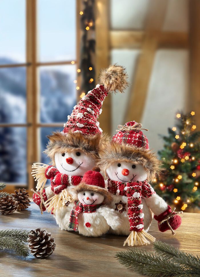 Handgjord sn&ouml;gubbefamilj 