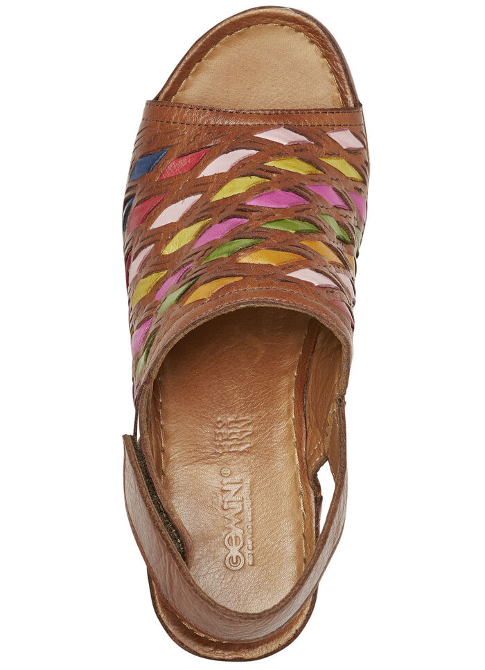 Gemini-sandaler med sofistikerade, färgglada flätade detaljer COGNAC