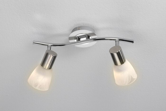 Taklampa av matt metall 