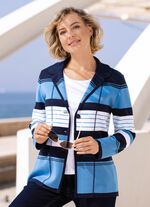 kofta med dekorativa detaljer 