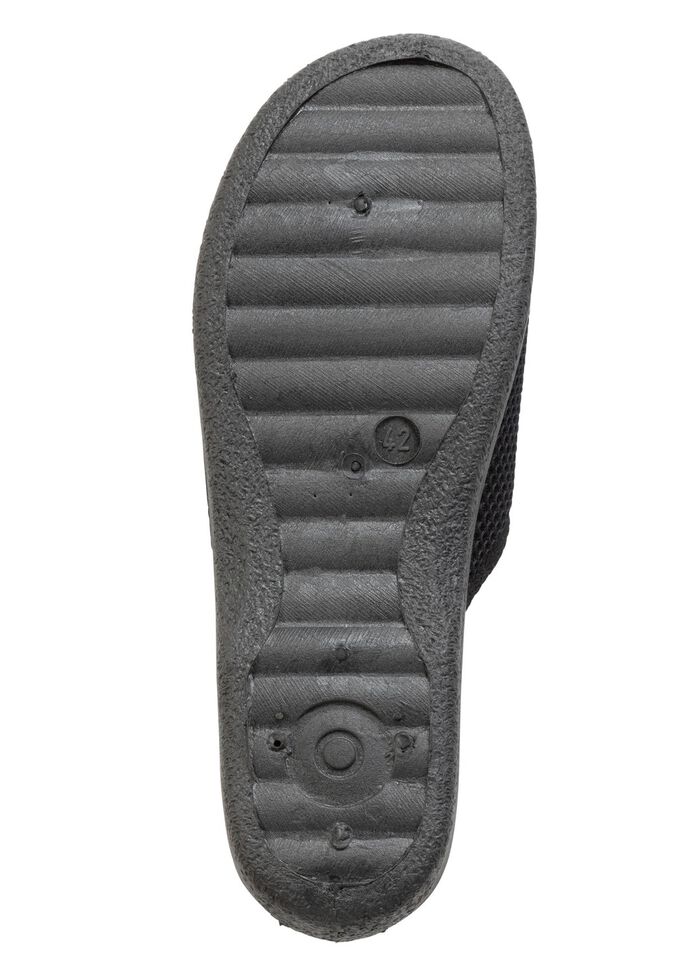 Tofflor med jungfruligt ullfoder 