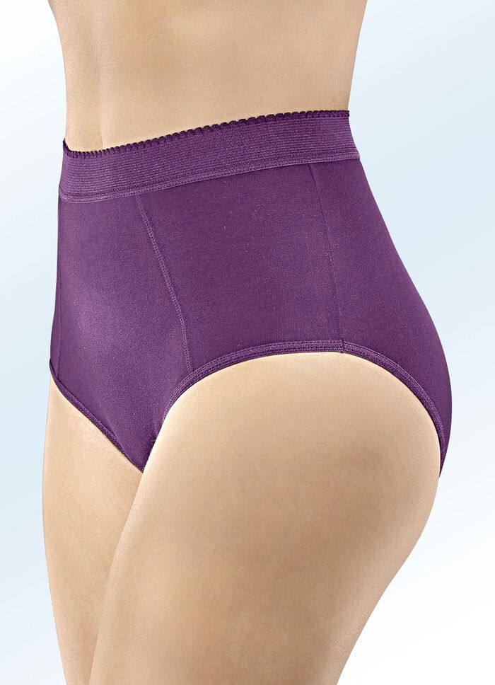 Paket med fem formade trosor med f&ouml;rst&auml;rkt magomr&aring;de 