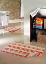 V&auml;ndbar badmatta gjord av 100% bomull 