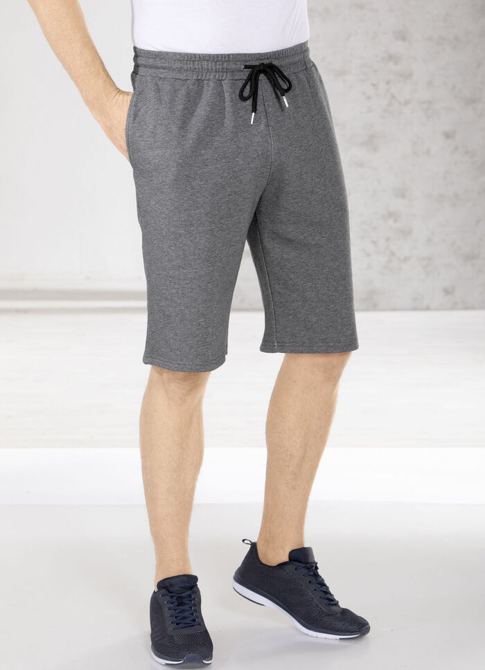 Shorts i 4 färger, 