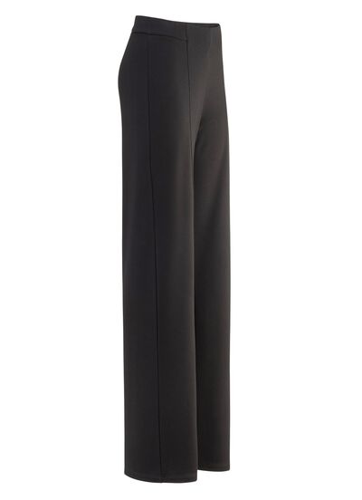 Byxor i moderiktig vidd 