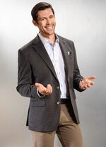 Jacka med sidoslitsar 