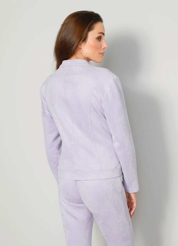 Kavaj med mjuk k&auml;nsla 