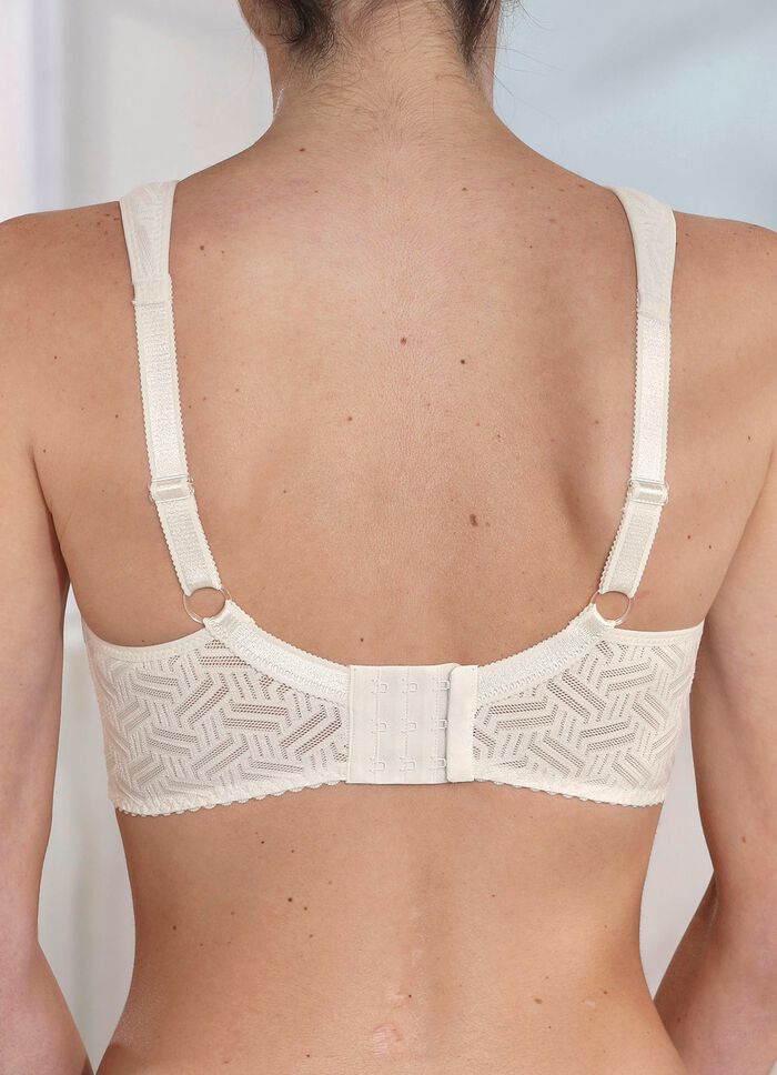 BH gjord av elastisk spets 