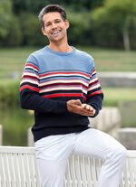 Kombinerbar tr&ouml;ja med rund hals 