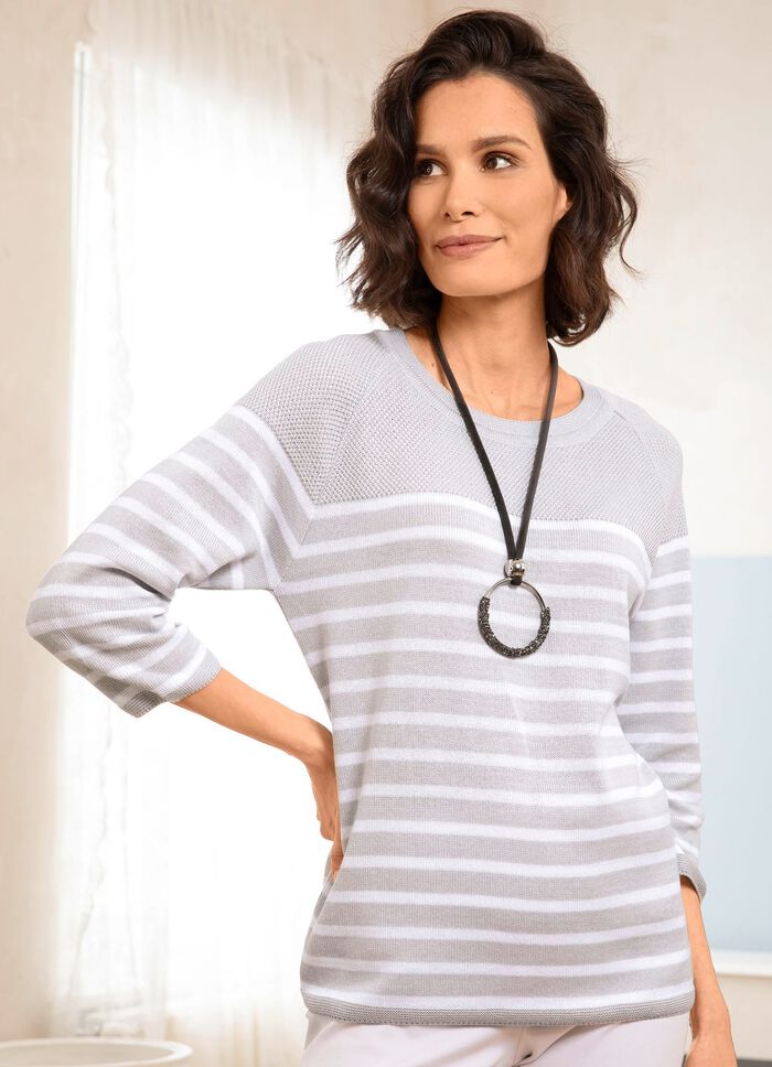 Tr&ouml;ja i randig design LJUSGR&Aring;-VIT