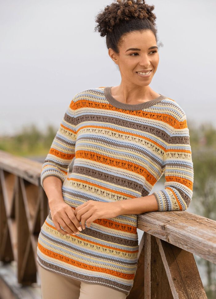 Tr&ouml;ja i randig design 