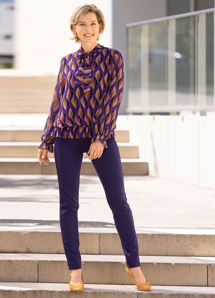 Fantastisk blus med knytband 