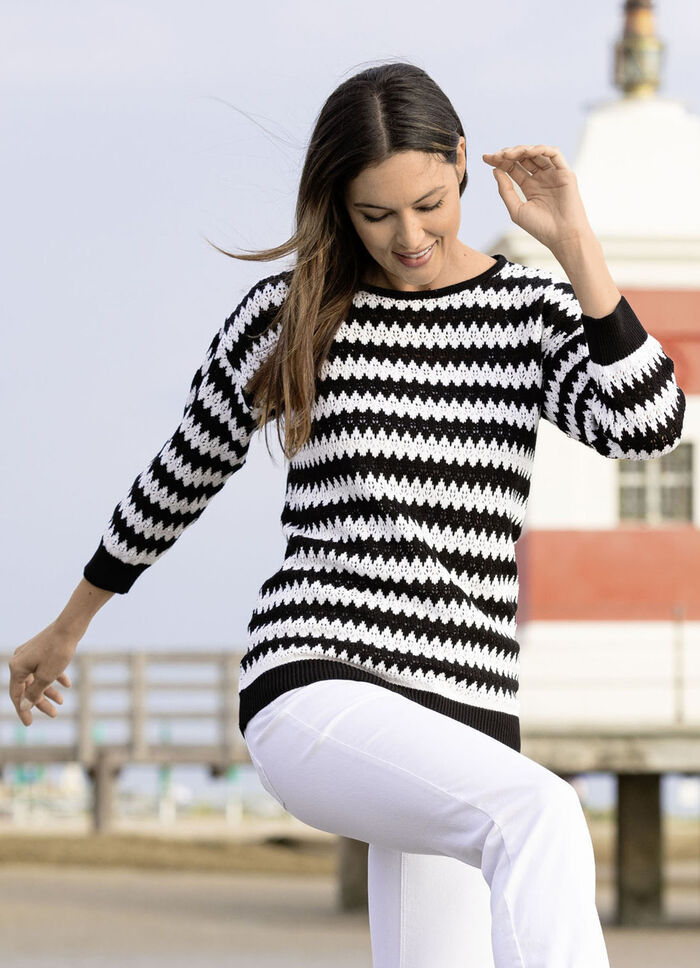 Pullover med sicksackdesign 