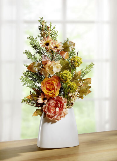 Höstens arrangemang i keramisk vas 