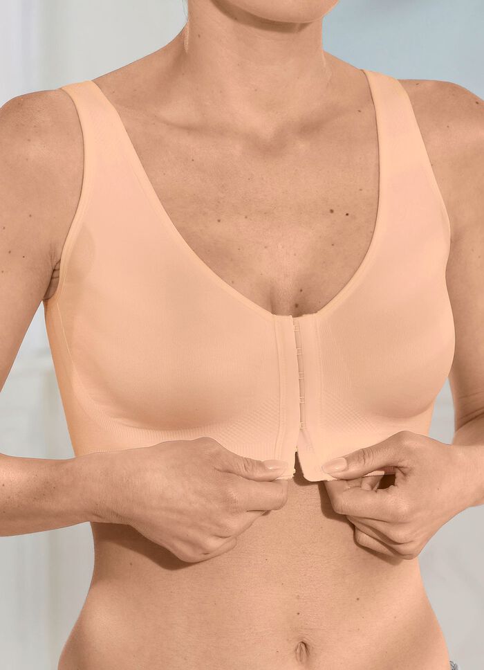 BH med praktisk kn&auml;ppning framtill 