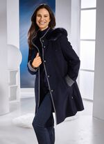 Kort kappa med h&ouml;g b&auml;rkomfort 