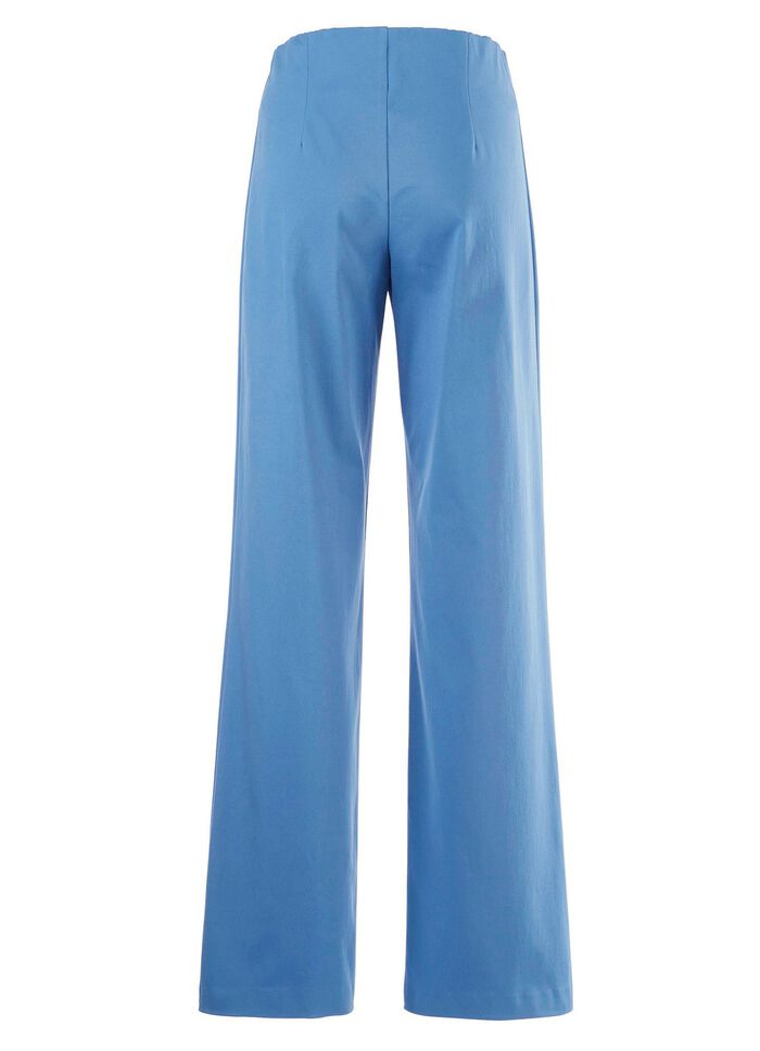 Mjuk stretchbyxa i moderiktig bredd 