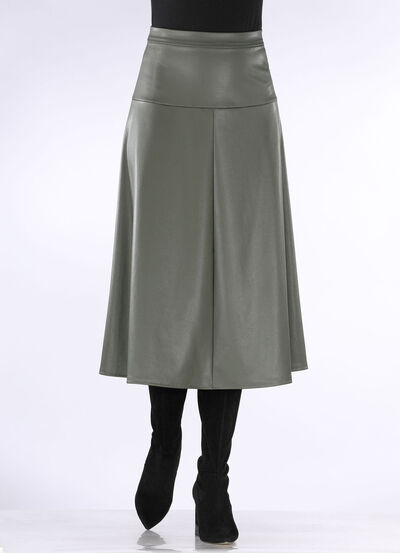 Kjol i form av l&auml;tt tallriksform 