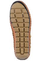 Gemini st&ouml;vlar i mockasin med rynkig struktur CURRY