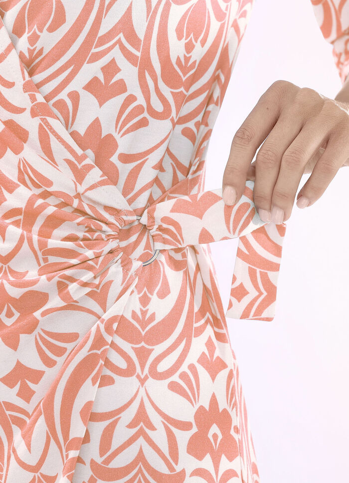 Lång skjorta med en intressant omlottlook i 2 färger APRICOT-BEIGE