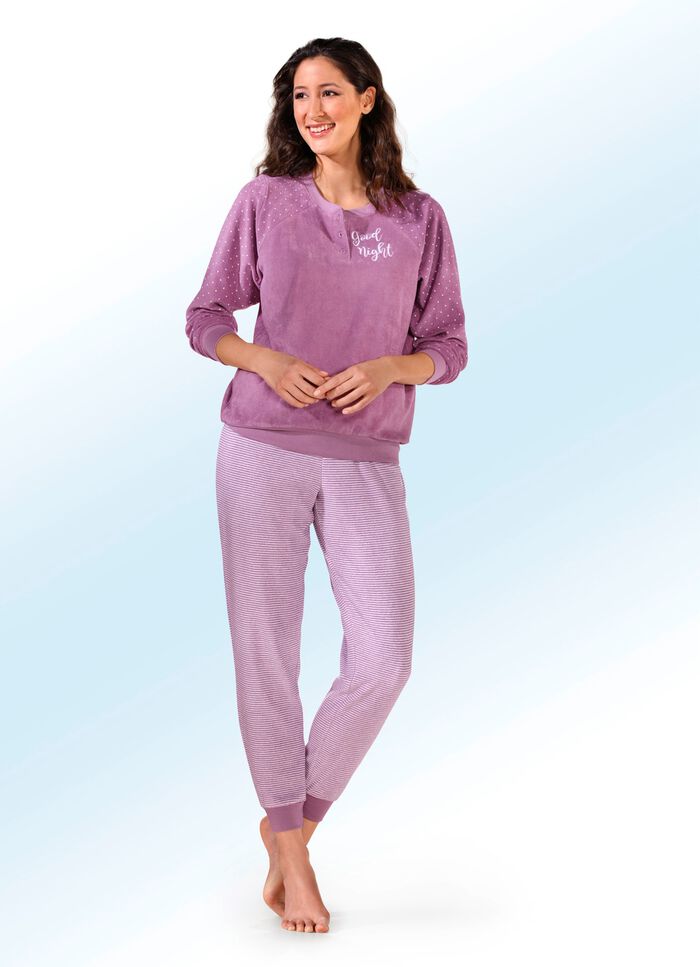 Pyjamas i stretchfrott&eacute; med knappsl&aring; 