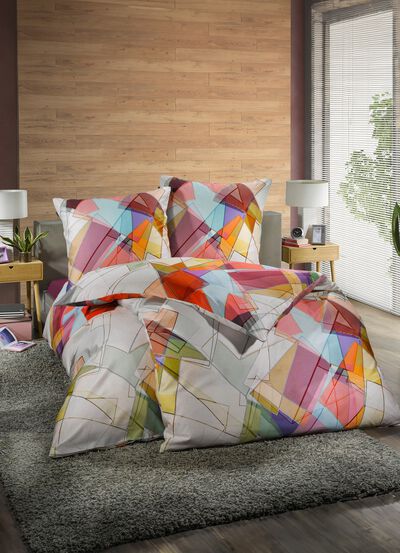 S&auml;ngkl&auml;der i Mako satinkvalitet 