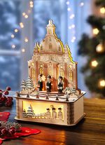 Upplyst tr&auml;dekoration 