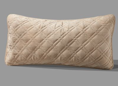 S&auml;ng&ouml;verkast och kuddfodral i manchesterlook 