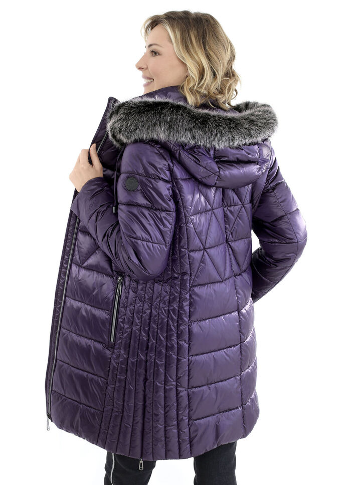 Kort rock med sidosömmar