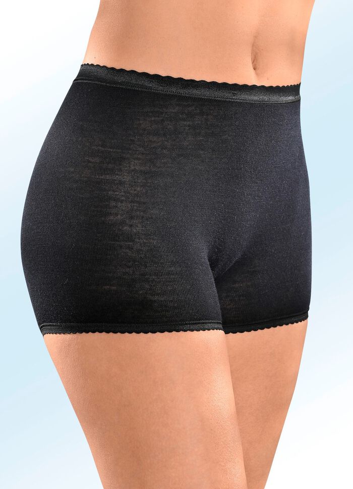 Con-ta tv&aring;pack trosor med res&aring;r i muddarna 