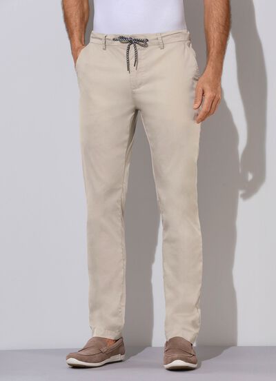 Byxor i l&auml;tt svalkande kvalitet i 3 f&auml;rger 