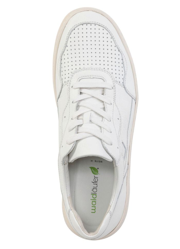 Skor med sn&ouml;rning NATURVIT