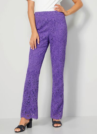 Byxor i blommig spets 