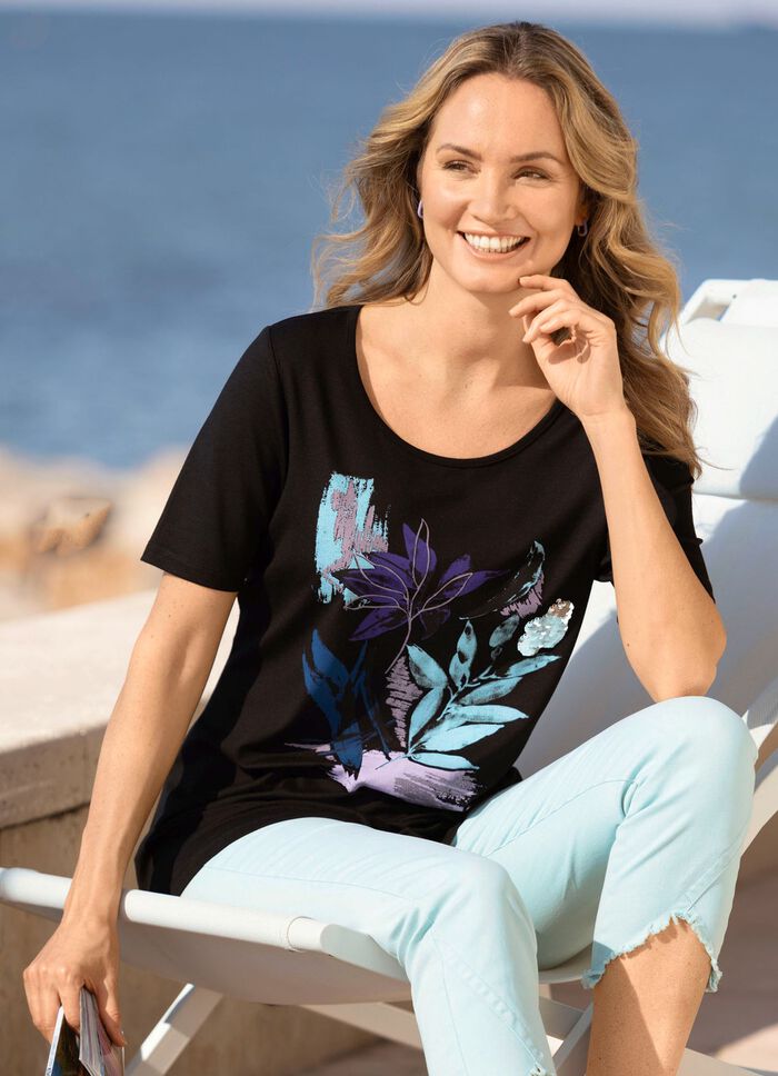 Svart skjorta med kontrasttryck 