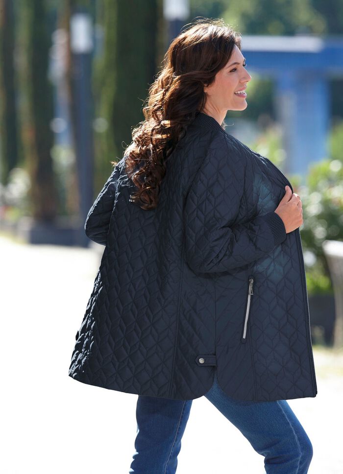 Jacka med intressant quiltning 