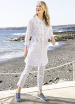 Tunika med broderie anglaise, 