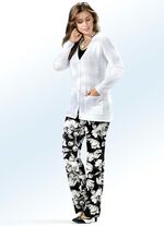 Byxor i moderiktig bredd 