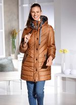 Kort kappa med v&auml;stinl&auml;gg 