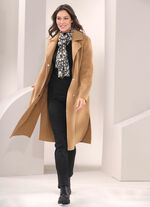 Kappa med sk&auml;rp och dolda tryckknappar 