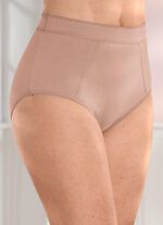 Fem-pack med formpressade trosor med f&ouml;rst&auml;rkt magparti 