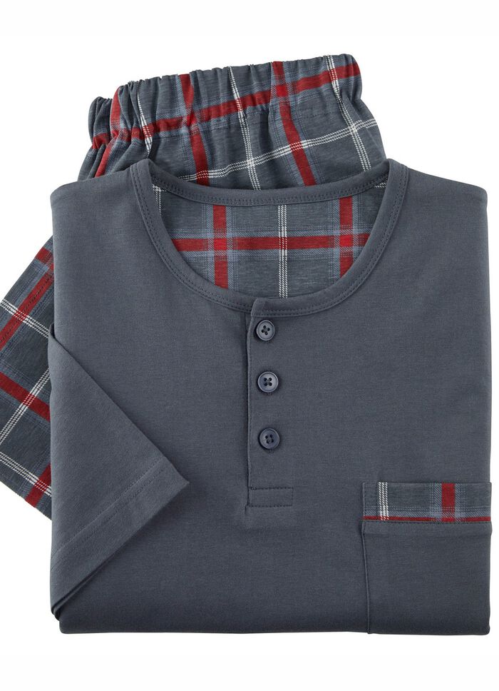 Tv&aring;pack shorts med knappar framtill 