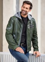 Kort l&auml;derjacka med huva 