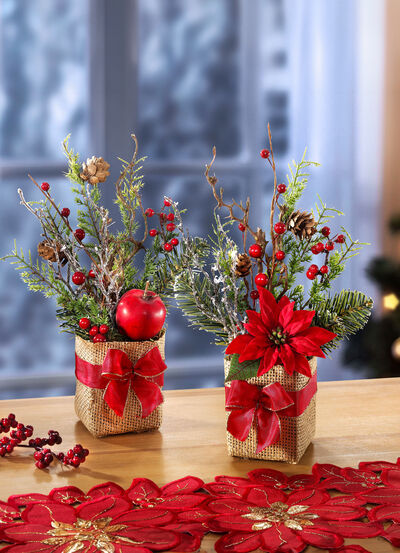 Arrangemang i en jutepåse, set om 2 