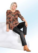 L&aring;ng skjorta med guldf&auml;rgad passpoal 