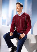 V-ringad tr&ouml;ja med strukturerad design i 3 f&auml;rger 