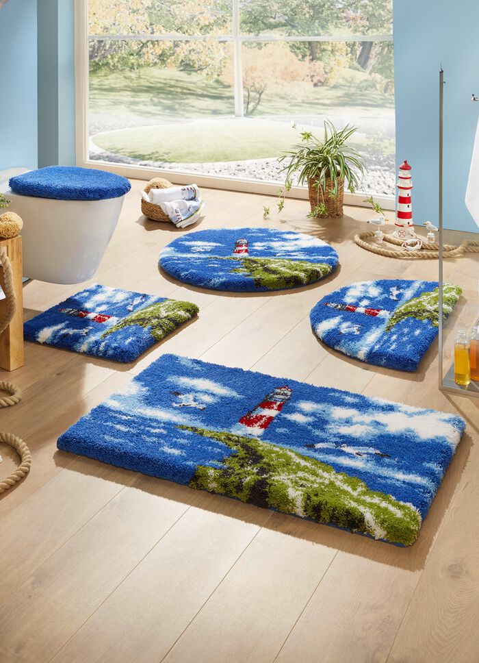 Badrumsset fr&aring;n Grund med maritim design FLERF&Auml;RGAD